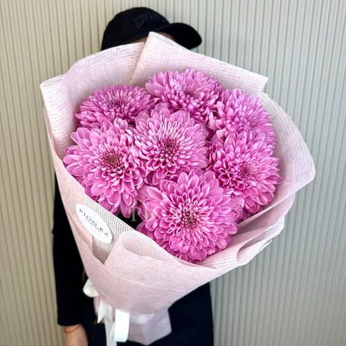 Букет из сиреневых хризантем - 7 хризантем