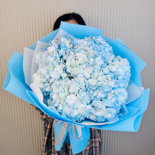 Букет из голубых гортензий - 7 гортензий