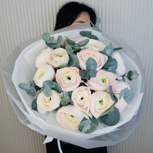 Букет Ранункулюсов - 15 ранункулюсов