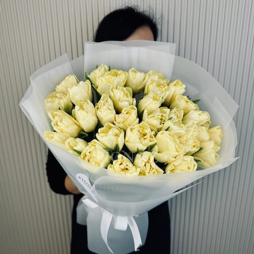 Лимонные пионовидные тюльпаны - 35 тюльпанов