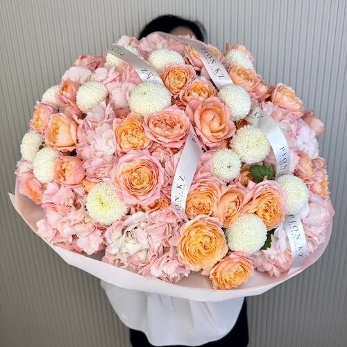 Букет "Бархатный персик"