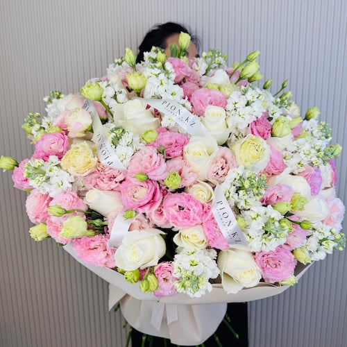 Букет "Бело-розовое облако"